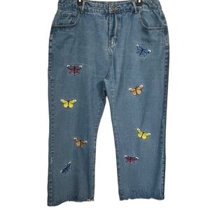 Butterfly Embroidered Cropped Raw Edge Denim Size 3XL